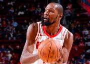 Kevin Durant, llegó a 31.000 puntos en su carrera