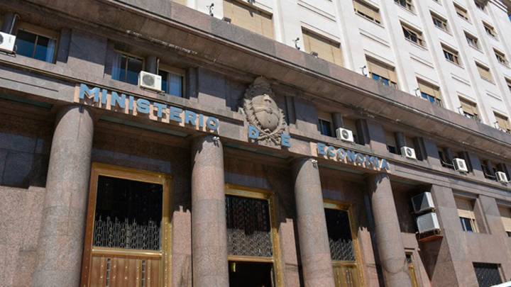 El Gobierno anunció que Argentina vuelve al mercado de capitales