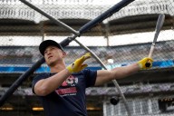 Phillies Listed 'Perfect Fit' For Red Sox Platoon Player, Per Insider