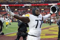 Deadspin | Steelers starting LT Broderick Jones (neck) placed on injured reserve