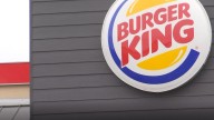 Man, 24, stabbed at Burger King while trying to de-escalate fight – NBC Chicago