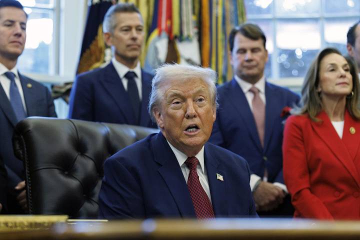 Trump se reunió con familia de soldado herido en ataque cerca de la Casa Blanca