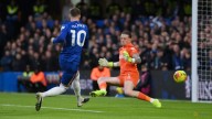 Chelsea return to top four with 2-0 win over Everton
