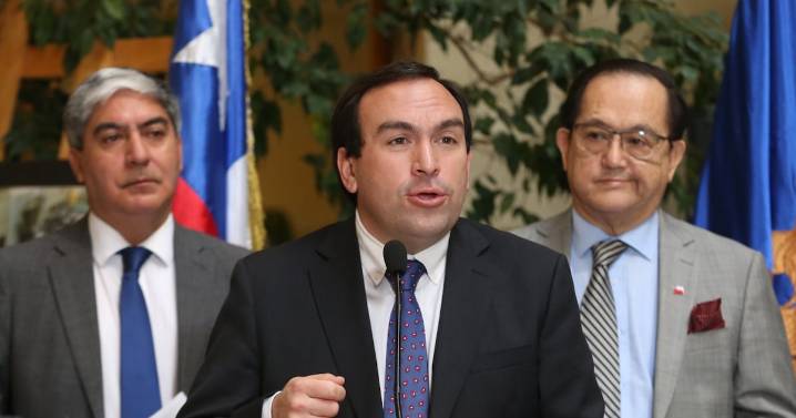 Por un puñado de 88 votos: UDI reclama errores en conteo electoral y busca quitarle un diputado al PDG