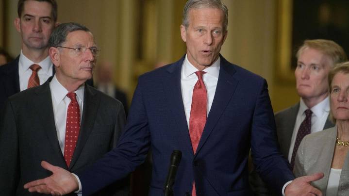 Chances dwindling for renewal of health care subsidies, risking premium spikes for millions