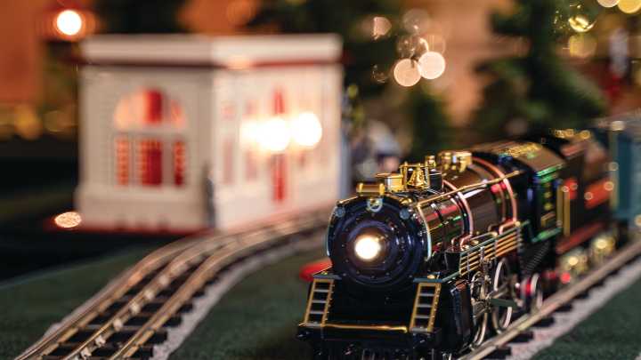 This popular Delaware destination just won 10Best for holiday tours