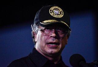 Petro rechaza paro armado del ELN y afirma que beneficia a los narcotraficantes