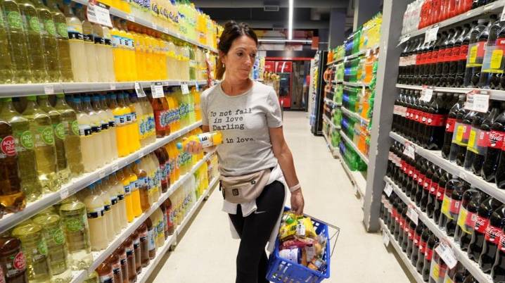 La inflación de noviembre fue de 2,5% y acumula 27,9% en el año