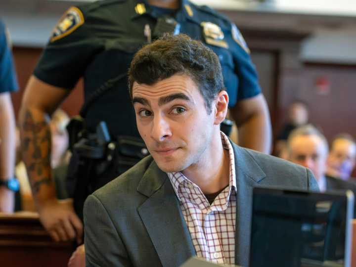 Laughs, apologies, a bagel order: The weirdly chill 911 call that ended Luigi Mangione's freedom