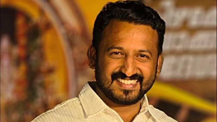 Who is Rahul Mamkootathil and why did Congress expel him?