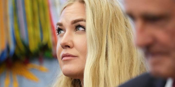 Bari Weiss to moderate prime