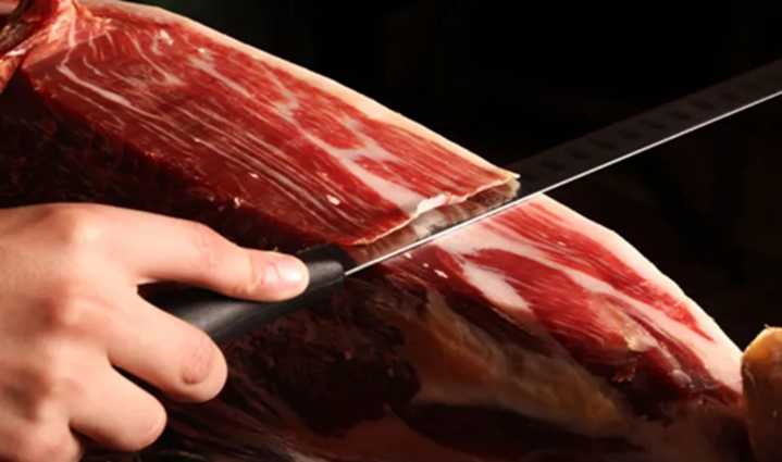 SENASA suspendió la importación de chorizos y un jamón de España por una enfermedad tóxica