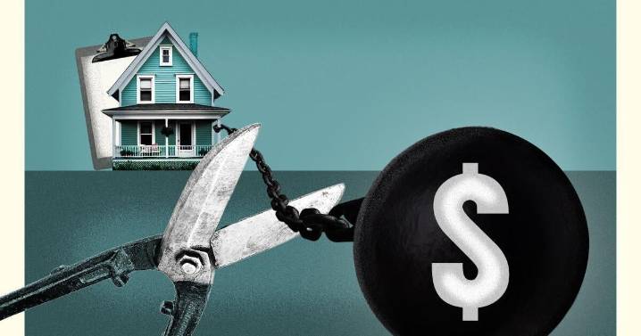 Is breaking my mortgage a good idea with rates going down?