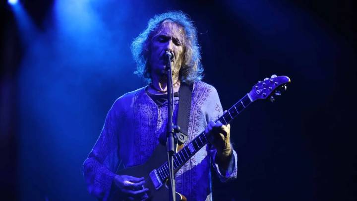 Robe Iniesta y sus conciertos en Aragón: de hechizar a Zaragoza a las giras con Extremoduro