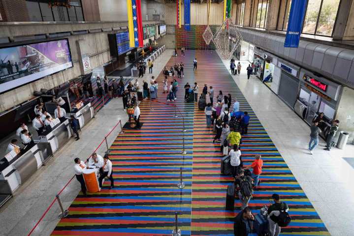 Venezuela espera que las aerolíneas Wingo y Copa reinicien vuelos en 48 horas