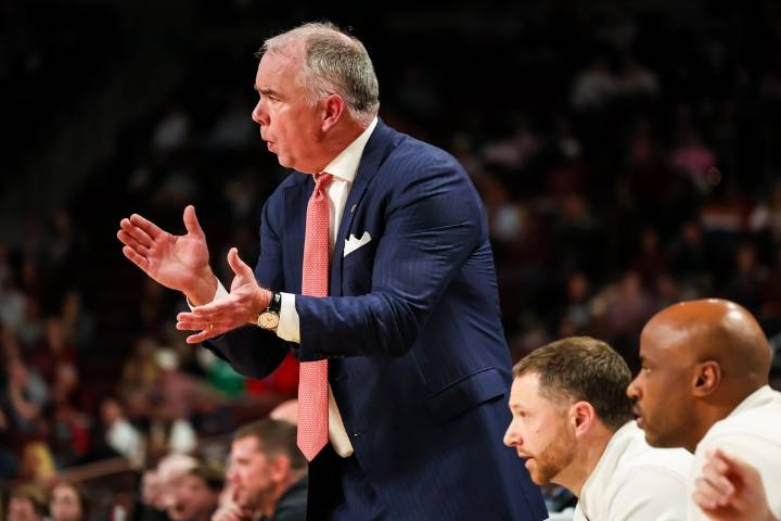 Deadspin | 3-point barrage helps Virginia Tech hand George Mason 1st loss