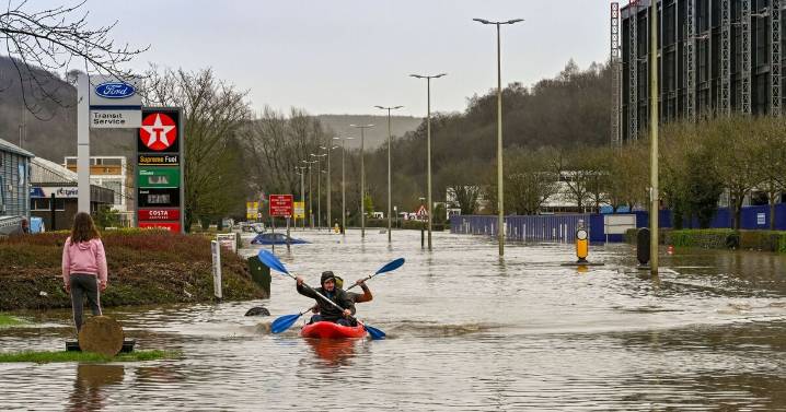 Met Office issues rare amber weather alert as 56 areas at risk of floods - full list 