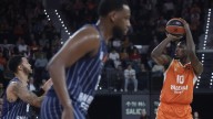 Valencia Basket maniata al Anadolu Efes con su defensa (94