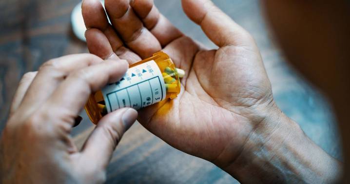 Commonly prescribed drugs 'could increase dementia risk by 50%', UK study finds