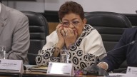 Ernestina Godoy aparece en la lista de 43 aspirantes a la FGR