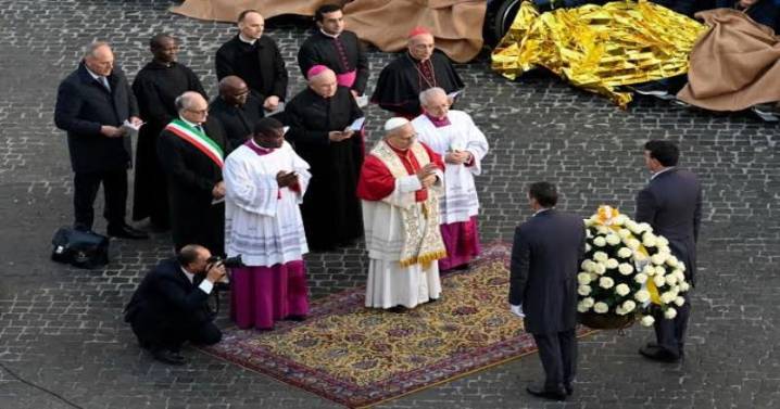 Pope Leo prays for peace and hope before statue of Blessed Virgin Mary