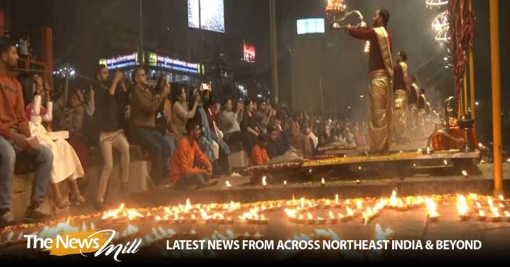UP: Evening prayers held at Varanasi to welcome Russian President Putin