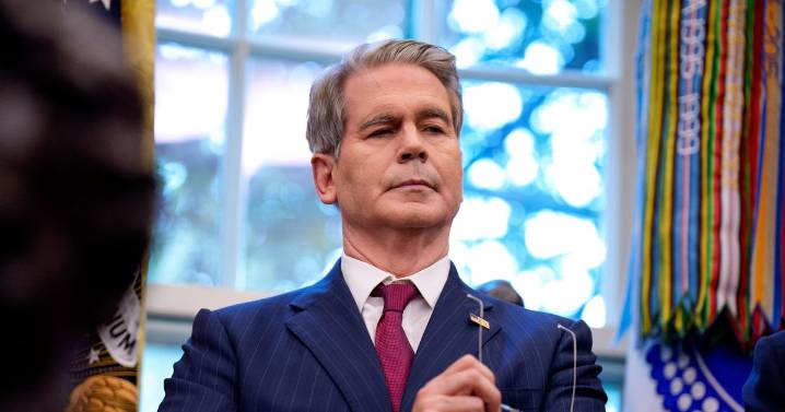 Treasury investigating whether Minnesota welfare money went to Somali terror group al Shabaab, Bessent says