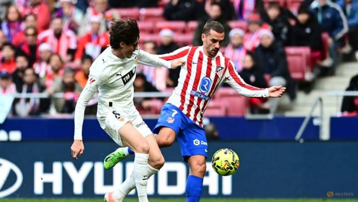 Griezmann strike secures Atletico 2-1 win over Valencia