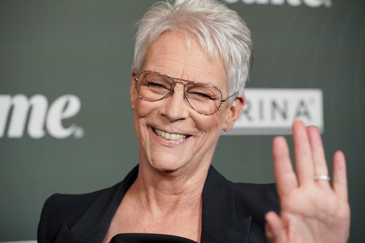 Jamie Lee Curtis stops TV interview after spotting something unexpected