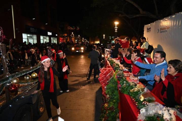 Todo listo para el tradicional Desfile Navideño en Zamora