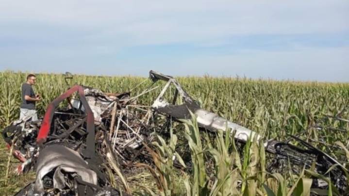 Entre Ríos: un piloto se estrelló con su avioneta mientras fumigaba un campo