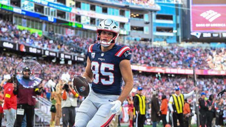 Hunter Henry among best bets for anytime touchdown scorer picks on MNF