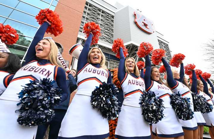 Live updates: Tracking Auburn’s recruiting moves on National Signing Day