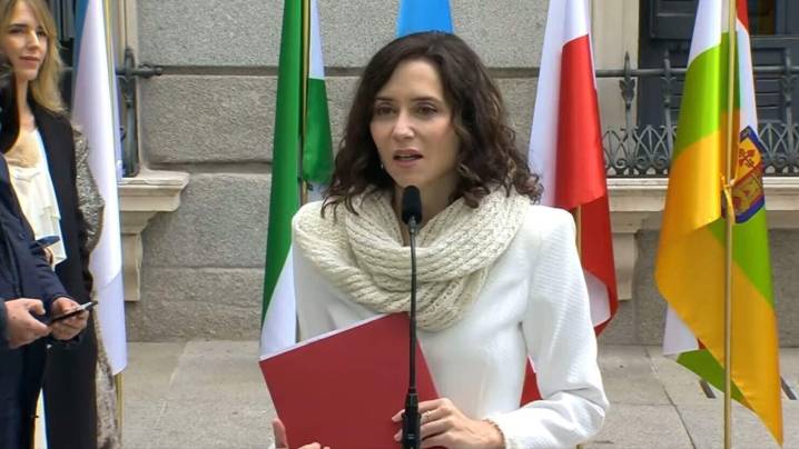 Díaz Ayuso reivindica en el Congreso el espíritu de concordia de la Constitución en su 47º aniversario