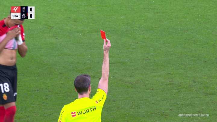 El Oviedo entra en estado de histeria