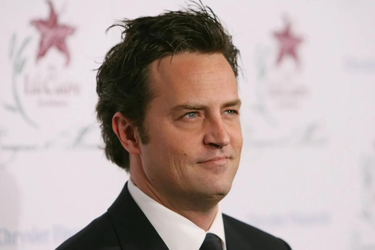 Condenan a prisión al médico de Matthew Perry por haber recetado ketamina al actor antes de que muriera de una sobredosis