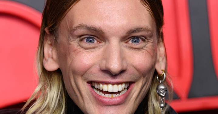 Stranger Things star says favourite series five episode had ‘important visitors’