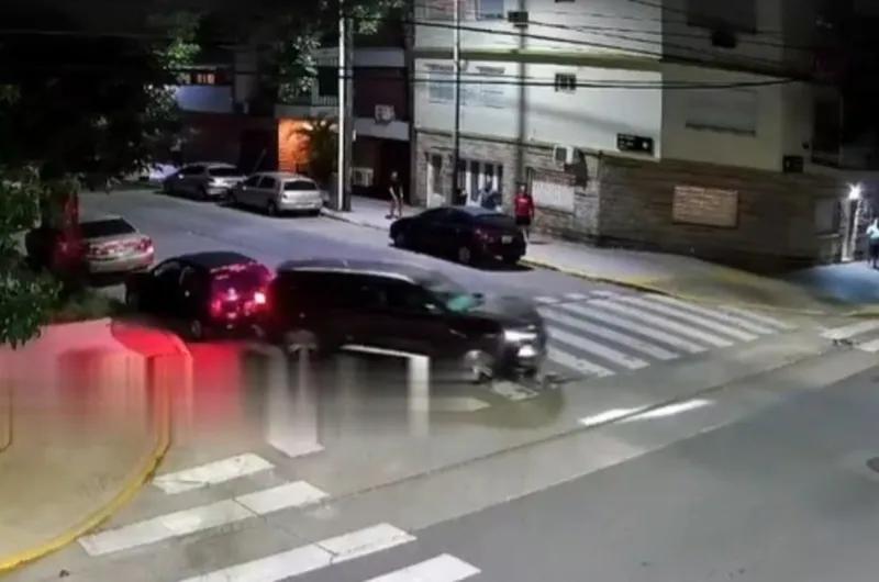 VIDEO | Borracho chocó cuatro autos para estacionar: tenía 2,45 de alcohol en sangre