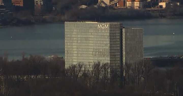 "Targeted shooting" inside MGM National Harbor in Maryland leaves 1 dead