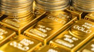 Gold price updates: Demand surges amid year-end Christmas celebration