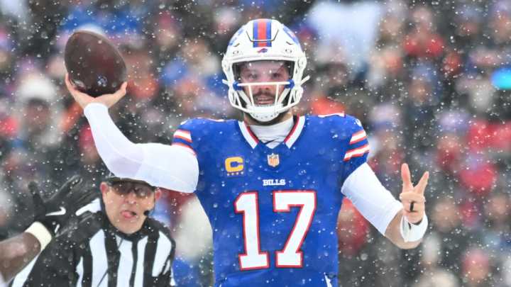 The 'Active NFL TD pass leaders' quiz