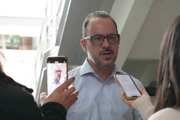 Reaparición de AMLO exhibe tensiones en Morena y debilita a Sheinbaum: Jorge Soto
