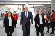 Jefe de gabinete exhorta a jóvenes a formarse en valores y honrar los símbolos patrios