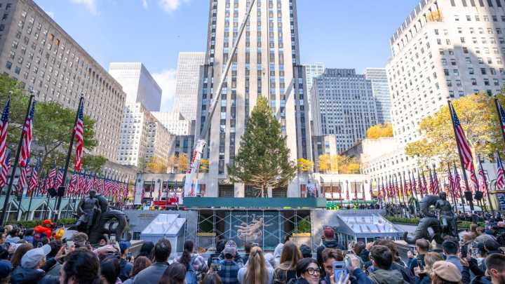 How to Watch Christmas in Rockefeller Center Tree Lighting Online Free