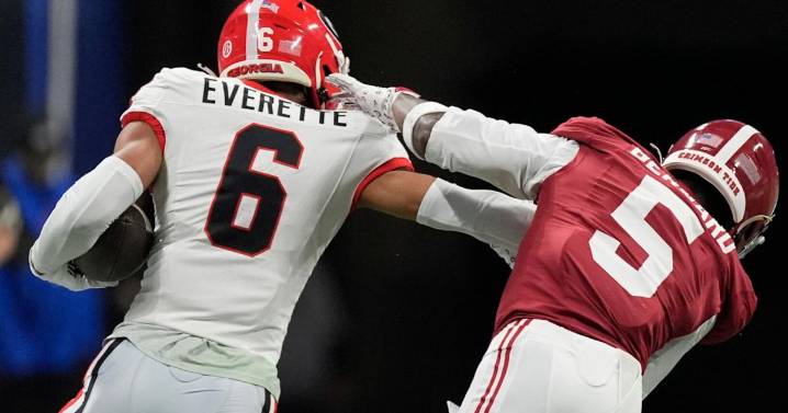 Can Alabama make it into the CFP with 3 losses?