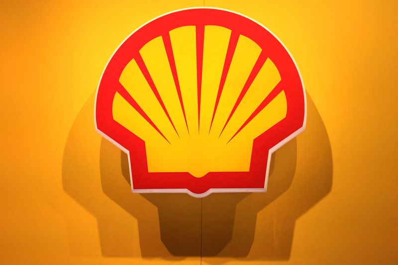 Exclusive-Shell in advanced talks to buy LLOG Exploration for more than $3 billion, sources say