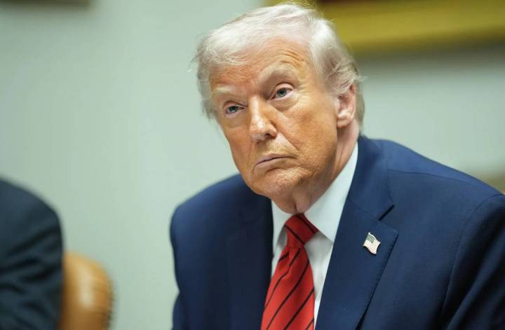 Trump confirma que EE UU incautó un buque petrolero cerca de las costas venezolanas