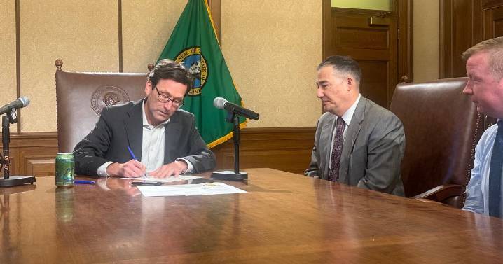 DOJ sues WA secretary of state to demand voter data