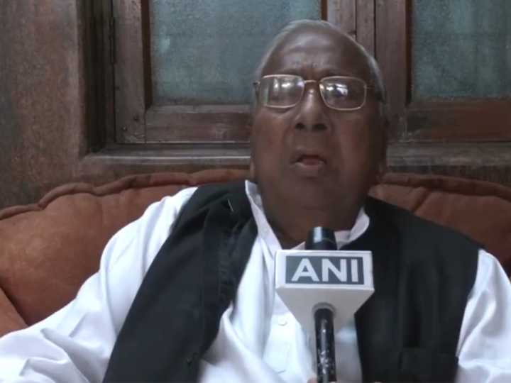 Congress leader V Hanumantha Rao blames Centre for BLO deaths in SIR