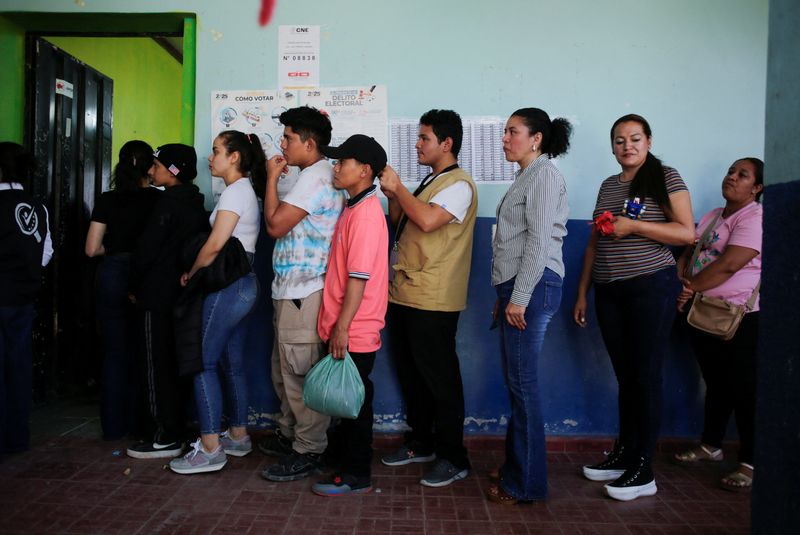 Impatience grows in Honduras as reporting of election results remains stalled